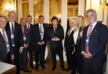 Los apoyos empresarios al pacto de mayo