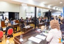 La oposición va a llamar a una sesión especial en la Legislatura