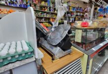 Desde la Cámara de Comercio de Río Grande advierten que el consumo baja mes a mes