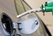 Desde el martes empieza a bajar el precio de los combustibles