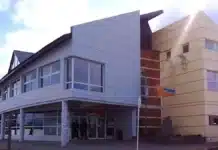 Una mujer denunció que en la municipalidad la estafaron con el “arbolito”