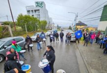 Trabajadores del Ministerio de Educación reclaman un adicional