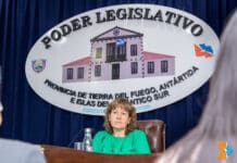 Empleados legislativos llegaron a un acuerdo salarial y habilitaron el recinto