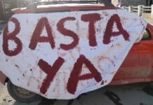 Tensión en el centro de Ushuaia: Padres Autoconvocados se manifiestan a metros del SUTEF