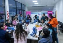 Más de 50 mujeres recibieron sus certificados en oficios no tradicionales
