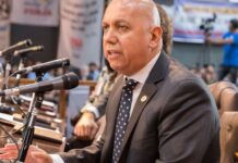 Villegas responsabilizó a Melella por la suspensión de la sesión en la legislatura