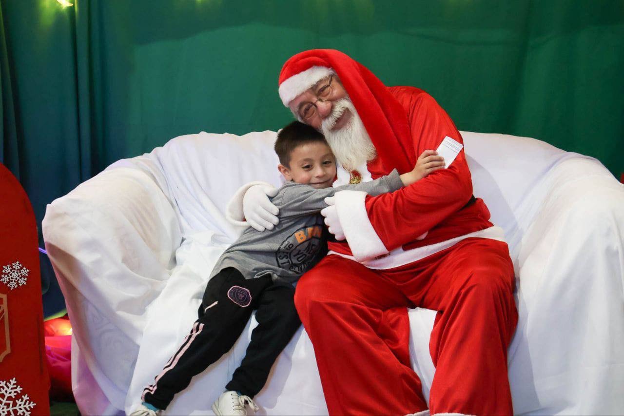Río Grande vive la previa de las fiestas con el Mercado Navideño