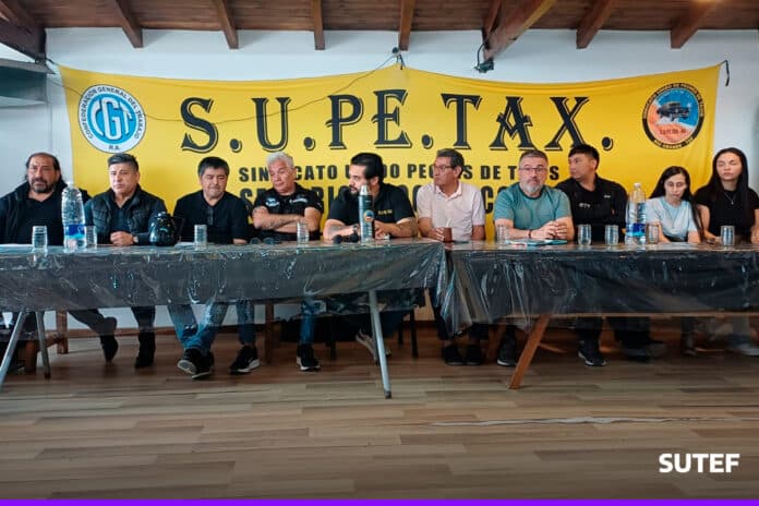 26-01-2025-Reunion-sindicatos-696x464