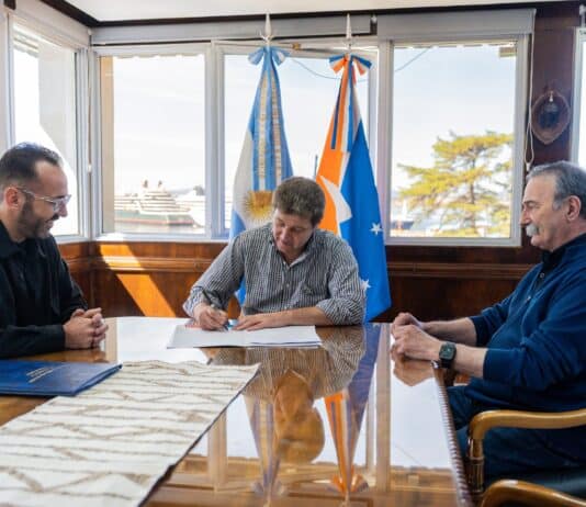 Melella intenta evitar el desvío de los recursos del puerto