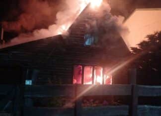 Un incendio destruyó una vivienda en Tolhuin
