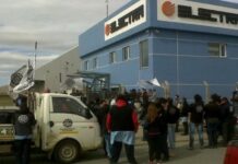 Aires del Sur tomada y 140 familias sin cobrar salarios