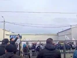 Salarios suspendidos: Los trabajadores tomaron la planta de Aires del Sur