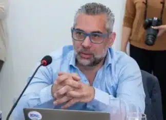 “No alcanza para los docentes, pero tampoco para el resto de la administración pública”