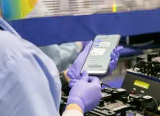 “Fabricábamos el 70% del celular y ahora viene importado”