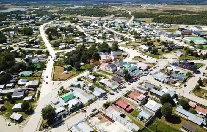 multimedia.normal.a2536748ebaa3a3e.546f6c6875696e5f6e6f726d616c2e77656270