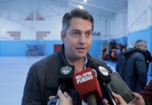 Perez les pidió a los senadores y diputados libertarios que “defiendan a Tierra del Fuego como nosotros”