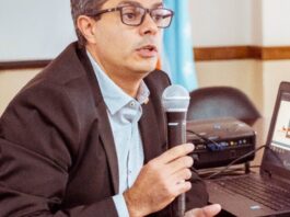 “Argentina tiene que tener su propia política en torno a Malvinas”