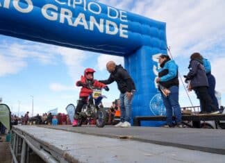 El municipio de Río Grande acompañó la rampa simbólica de La vuelta a la Tierra del Fuego