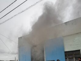 Se incendió una casa y el galpón de al lado
