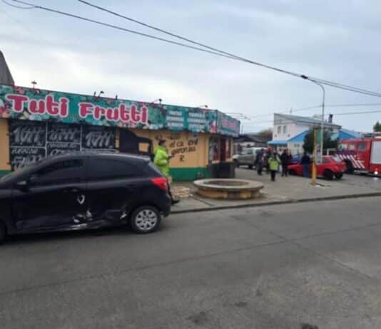 Conductor herido en un choque en Río Grande