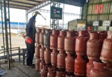 Castillo explicó el nuevo esquema de subsidios al gas envasado