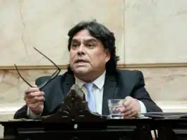 “Soy médico psiquiatra forense y el presidente psíquicamente no está bien”