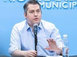 “No podemos discutir candidaturas”