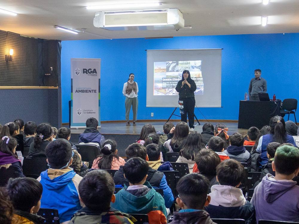 Más de 600 vecinos participaron de la 5º Expo Ambiental