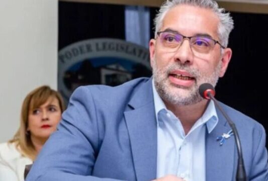 Un proyecto busca financiar a la salud mental con impuestos al alcohol, tabaco y apuestas online