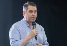 Pérez pidió recuperar el puerto de Ushuaia y revertir medidas nacionales que afectaron el empleo