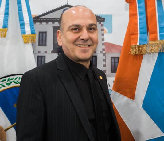 “Hay muchos que han insistido con una candidatura que al final se les dio”