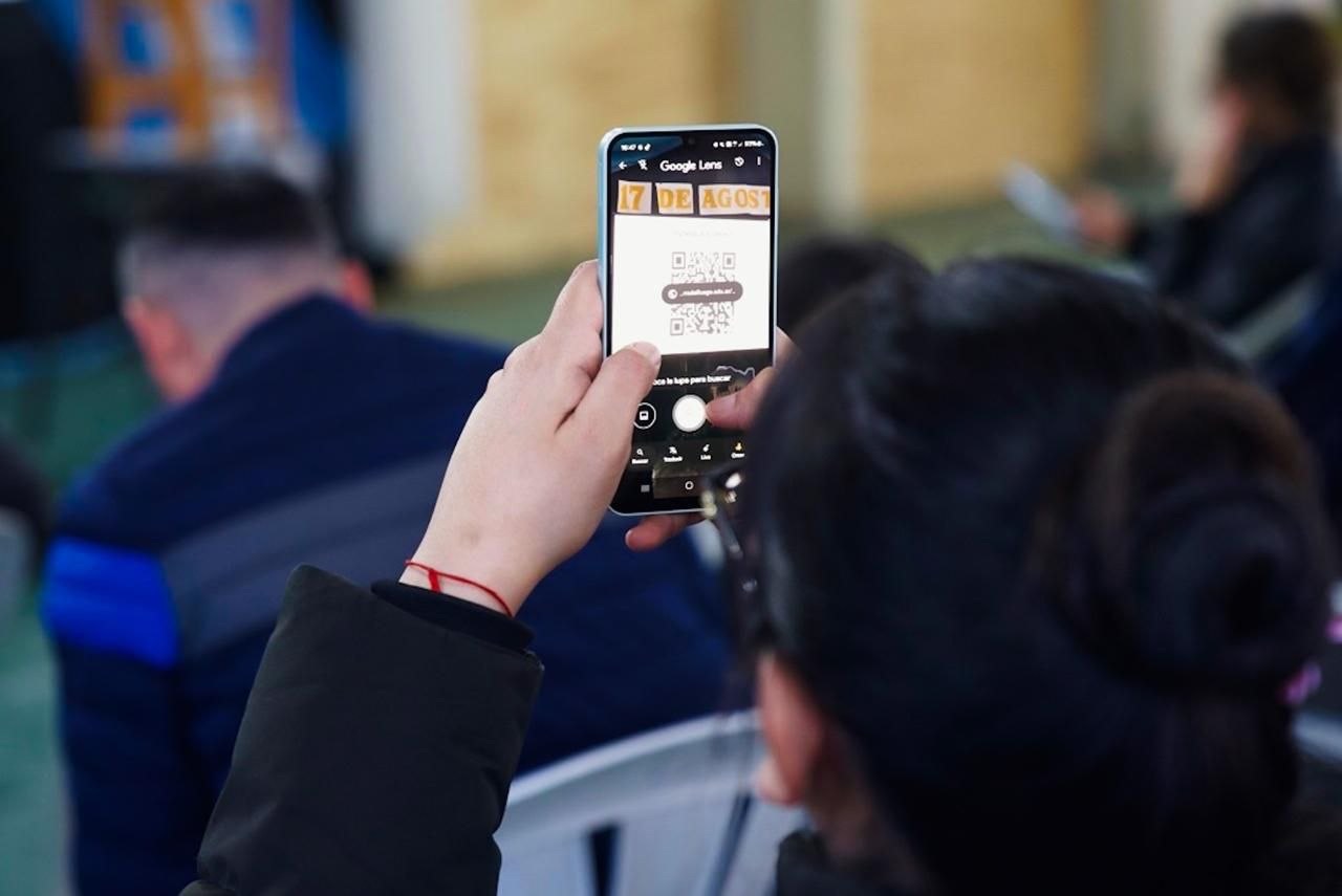 El Ministerio de Educación presentó el nuevo portal familias y el boletín digital