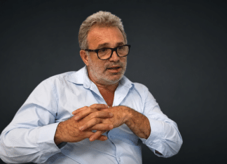 “Veo en Ushuaia un silencio de los dirigentes que no sé si no son aliados de Milei”