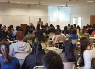 Nueve docentes que se jubilaron en la UNTDF deberán dejar sus cargos en octubre