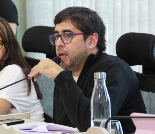 Presentan un programa de alivio fiscal para agentes retirados de la policía ex territorio