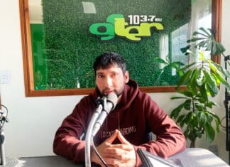 Vecino de Río Grande rifa dos autos para evitar que le rematen la casa