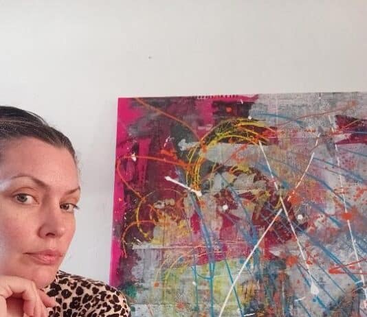 La artista ushuaiense Carolina Alvado presenta en Francia la muestra “Ushuaia”