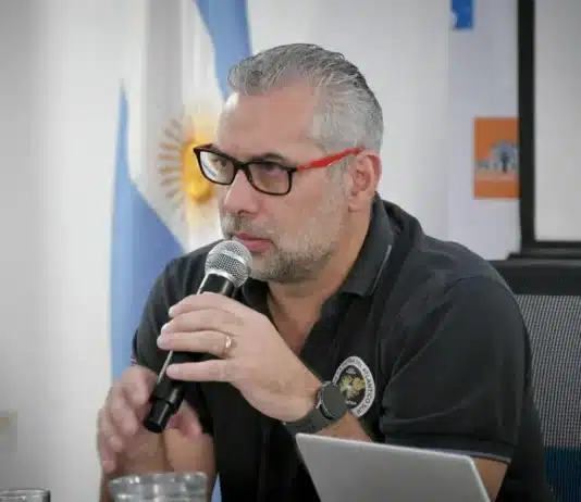 Lapadula cuestionó el presupuesto provincial: “En 2019 había 600.000 horas catedra hoy hay 1.200.000”